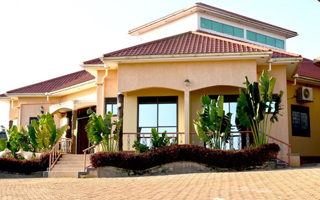 Great Wolf Hotel Entebbe Exterior photo